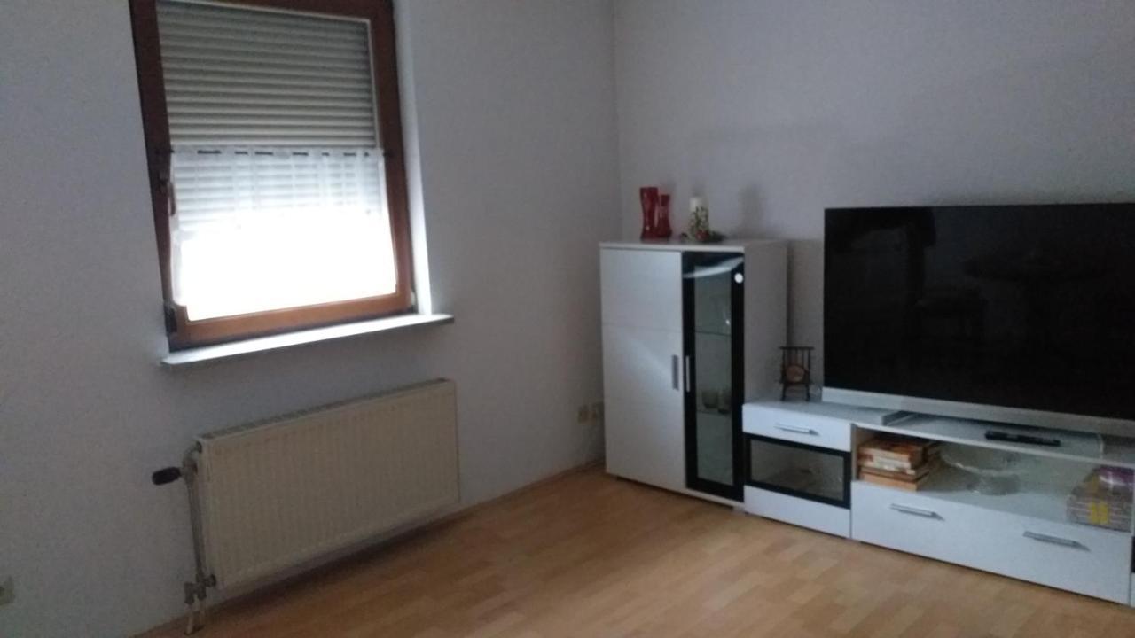 Ferienwohnung Fam.Lutz Knittelsheim Eksteriør bilde